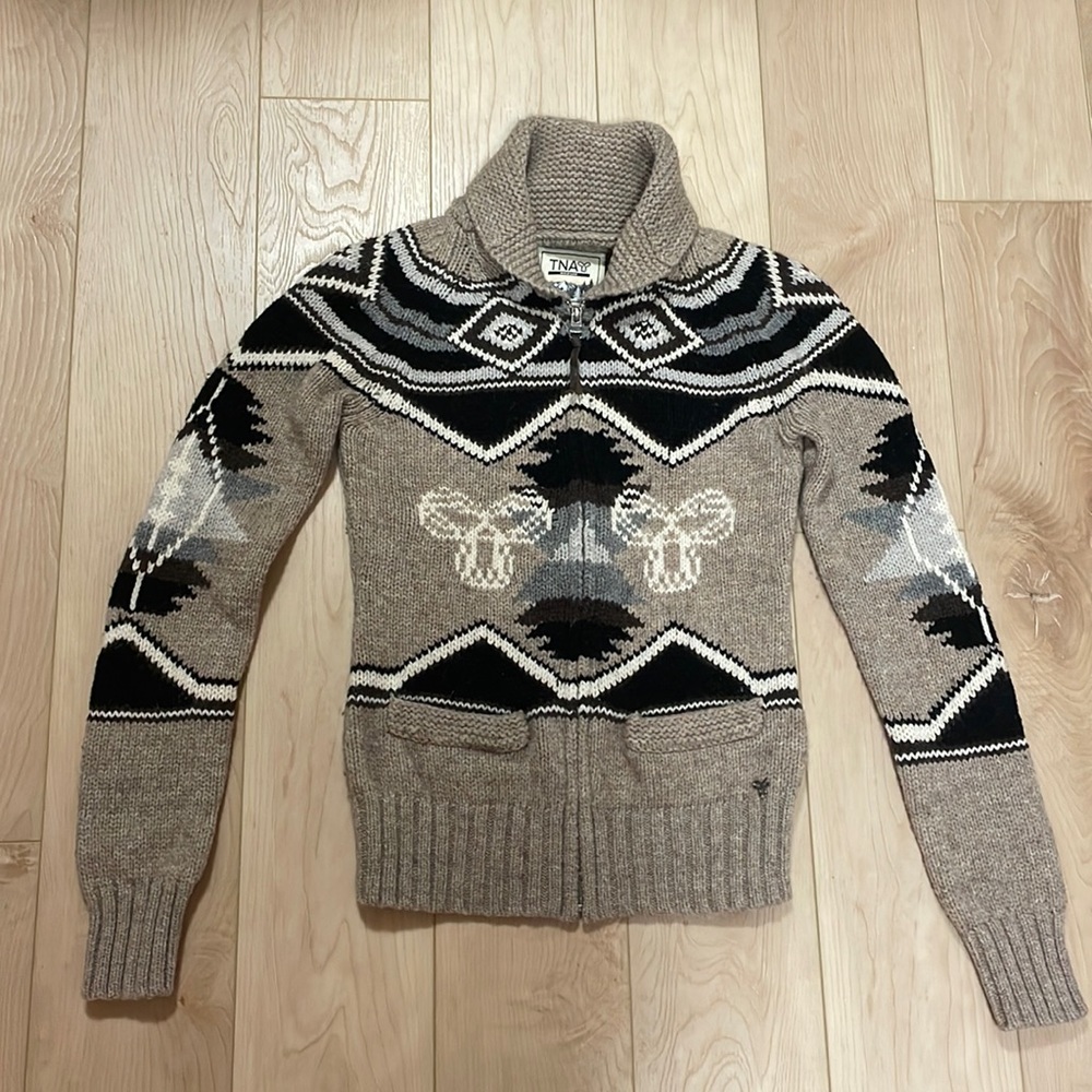 TNA Lambswool Knit Zip Front Logo Sweater, Front Pockets & Shawl Collar, sz M